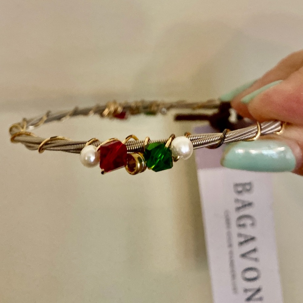 Guitar String Bracelet with Red, Green,White Beads  NEW w/ fabric pouch-Handmade